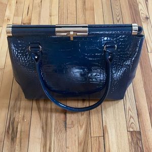 Blue Kate spade large purse, brand new.